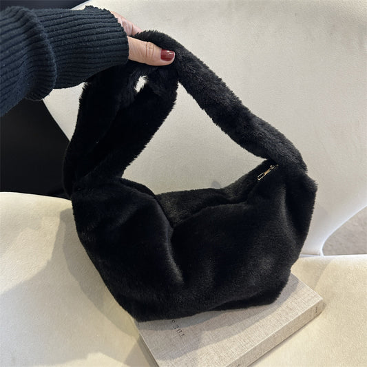 Black winter new furry women's bag 2024 new personality light and soft small bag popular shoulder bag fashionable armpit bag